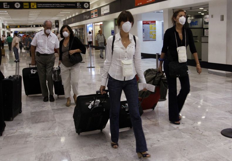В Мексике борются со свиным гриппом (21 фото)