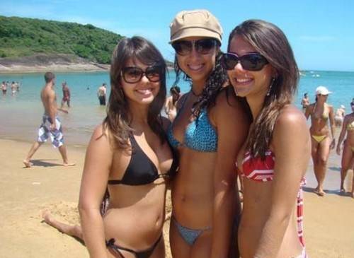 Девушки из бразильских социальных сетей (35 фото)