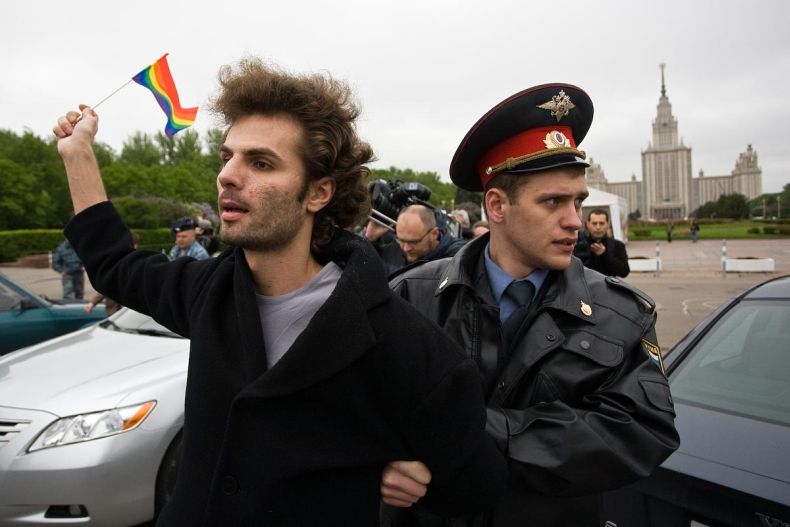 Как прошел гей-парад в Москве (18 фото)