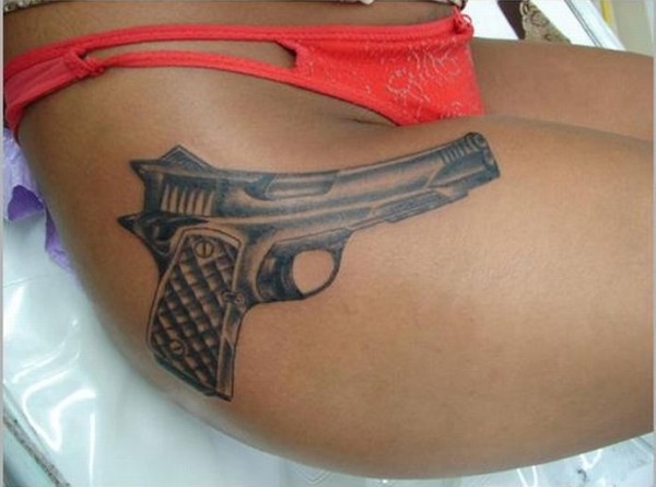 Татуировки на тему оружия (32 фото)